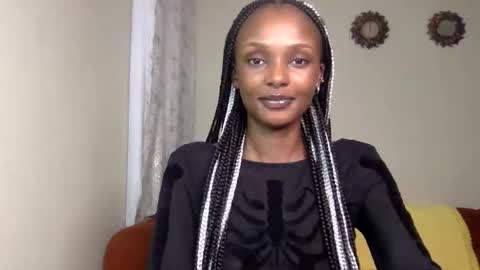 Snapshot of flirtyy_sheery chatting on 03-05-26, 01:01 sheery online show from 03-05-26, 01:01