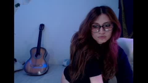 flor3citarockera online show from 06-06-26, 04:01