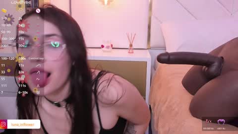 Luna online show from 01-30-25, 06:54