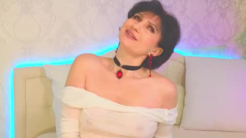 Snapshot of flor_vi chatting on 12-07-24, 11:07 Victoria create your account through my link online show from 12-07-24, 11:07