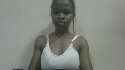 flora48230522373 online show from 05-02-26, 05:07