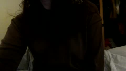 Snapshot of floraexploration chatting on 11-19-25, 04:18 floraexploration online show from 11-19-25, 04:18