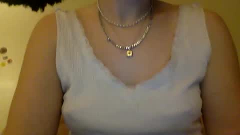 Snapshot of floraexploration chatting on 01-05-26, 09:51 floraexploration online show from 01-05-26, 09:51