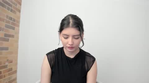 Snapshot of flordejamaica chatting on 11-02-25, 09:17 Tell me My Love online show from 11-02-25, 09:17