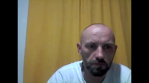 Snapshot of florekmilan chatting on 12-13-25, 08:36 florekmilan online show from 12-13-25, 08:36
