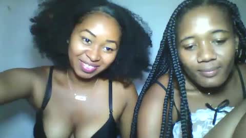 florencia011 online show from 02-18-25, 12:06