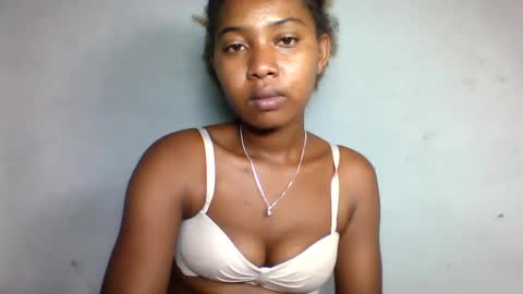 florencia011 online show from 03-12-25, 06:22