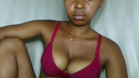 florencia011 online show from 12-03-25, 08:07