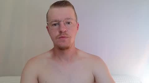 Snapshot of flower_haze chatting on 07-01-26, 03:41 Alexander online show from 07-01-26, 03:41