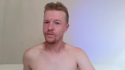 Snapshot of flower_haze chatting on 07-08-26, 03:11 Alexander online show from 07-08-26, 03:11