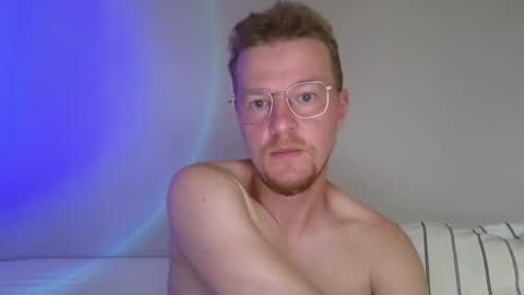 Snapshot of flower_haze chatting on 07-15-26, 03:34 Alexander online show from 07-15-26, 03:34
