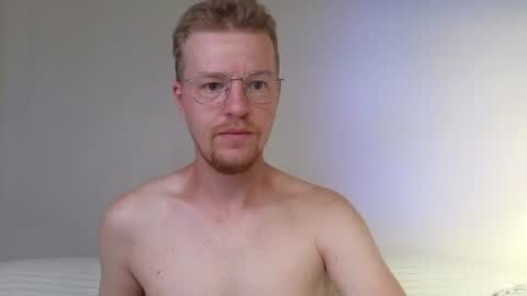 Snapshot of flower_haze chatting on 07-16-26, 03:45 Alexander online show from 07-16-26, 03:45