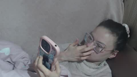 say meow and send tip  online show from 03-02-26, 07:37