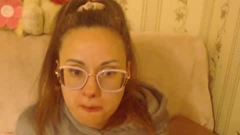 say meow and send tip  online show from 04-29-26, 07:09
