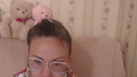 say meow and send tip  online show from 05-10-26, 07:35