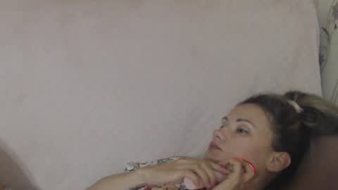 say meow and send tip  online show from 07-24-26, 08:01