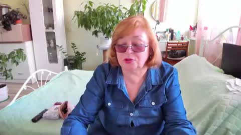 Flowerlower online show from 09-28-25, 08:20