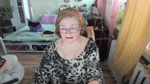 Flowerlower online show from 04-28-26, 04:23