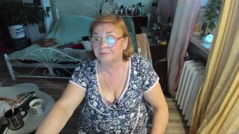 Flowerlower online show from 06-06-26, 06:45