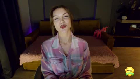 Katrin online show from 05-22-26, 08:47