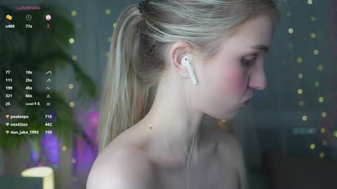 Adeline online show from 01-27-25, 02:35