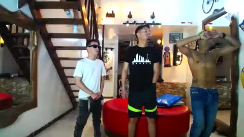 flyckers online show from 01-12-25, 11:15