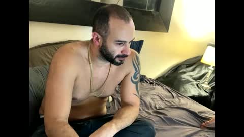 Snapshot of flyerstud_mtl chatting on 02-22-26, 02:45 FlyerStud Mtl online show from 02-22-26, 02:45