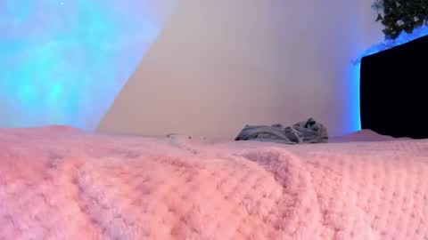 lia online show from 03-10-25, 08:56