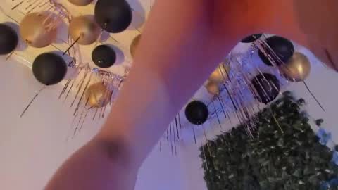 lia online show from 05-28-26, 11:07