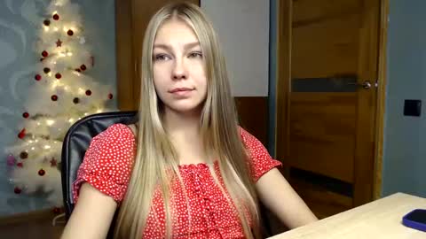 Molli  Ready for any play with you. Hottest show in pvt  Help a student earn big tokens  online show from 01-09-25, 10:20