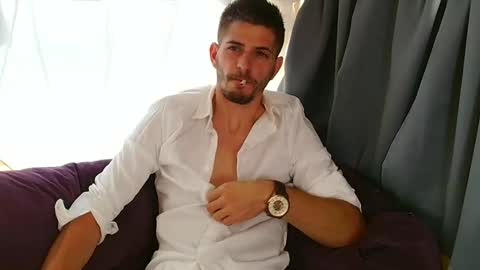 independent model online show from 09-11-25, 10:26