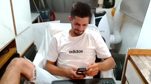 independent model online show from 06-27-26, 07:08