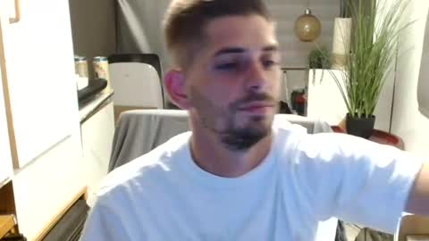 independent model online show from 07-23-26, 06:50