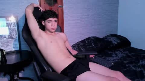 Snapshot of foniland_ chatting on 03-14-26, 12:28 Foni online show from 03-14-26, 12:28