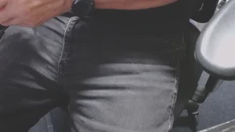 Foot online show from 10-13-25, 07:36