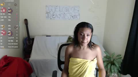 Snapshot of for_mycami chatting on 02-07-26, 11:03 for_mycami online show from 02-07-26, 11:03