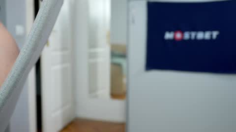 CUSTOM PHOTOS AND VIDEOS -  online show from 01-06-25, 04:13