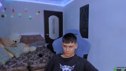 Foxicfu online show from 01-13-25, 12:56