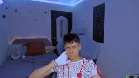 Foxicfu online show from 01-23-25, 11:48