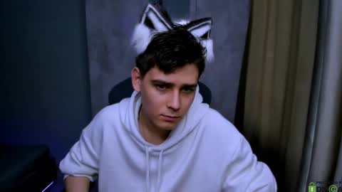 Foxicfu online show from 02-09-25, 09:58