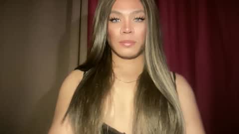 Snapshot of foxli_xx chatting on 02-13-26, 01:29 KITTY online show from 02-13-26, 01:29