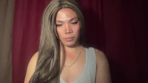 Snapshot of foxli_xx chatting on 03-03-26, 02:12 KITTY online show from 03-03-26, 02:12