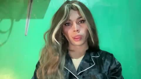 KITTY online show from 05-24-26, 12:10