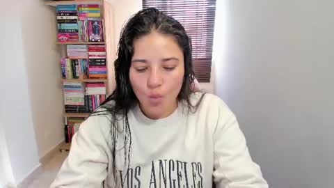 Snapshot of foxwen chatting on 07-07-26, 01:59 wen. online show from 07-07-26, 01:59