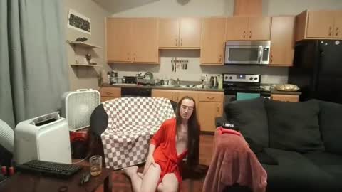 Snapshot of foxxxy_enby chatting on 06-21-26, 06:27 Rainbow online show from 06-21-26, 06:27
