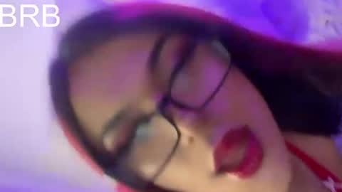 Snapshot of foxxy_angel chatting on 07-04-26, 07:20 Santi online show from 07-04-26, 07:20