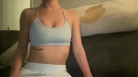 Snapshot of foxybearr chatting on 01-11-26, 05:12 SUBSCRIBE TO MY ONLYFANS online show from 01-11-26, 05:12