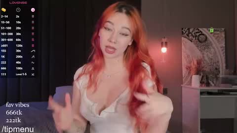Snapshot of foxylovesyou chatting on 03-06-25, 09:03 foxylovesyou online show from 03-06-25, 09:03