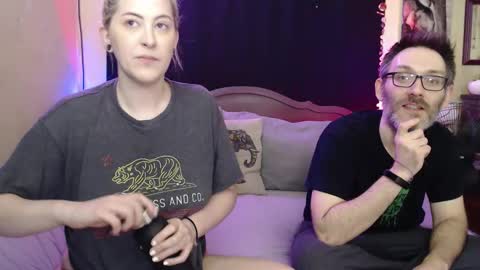 Mallory Koxx online show from 11-28-25, 09:23