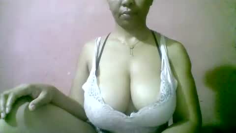 Snapshot of fracisca2204 chatting on 03-15-26, 04:57 fracisca2204 online show from 03-15-26, 04:57